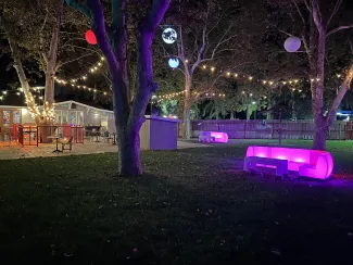 Byron Roadhouse Outside area